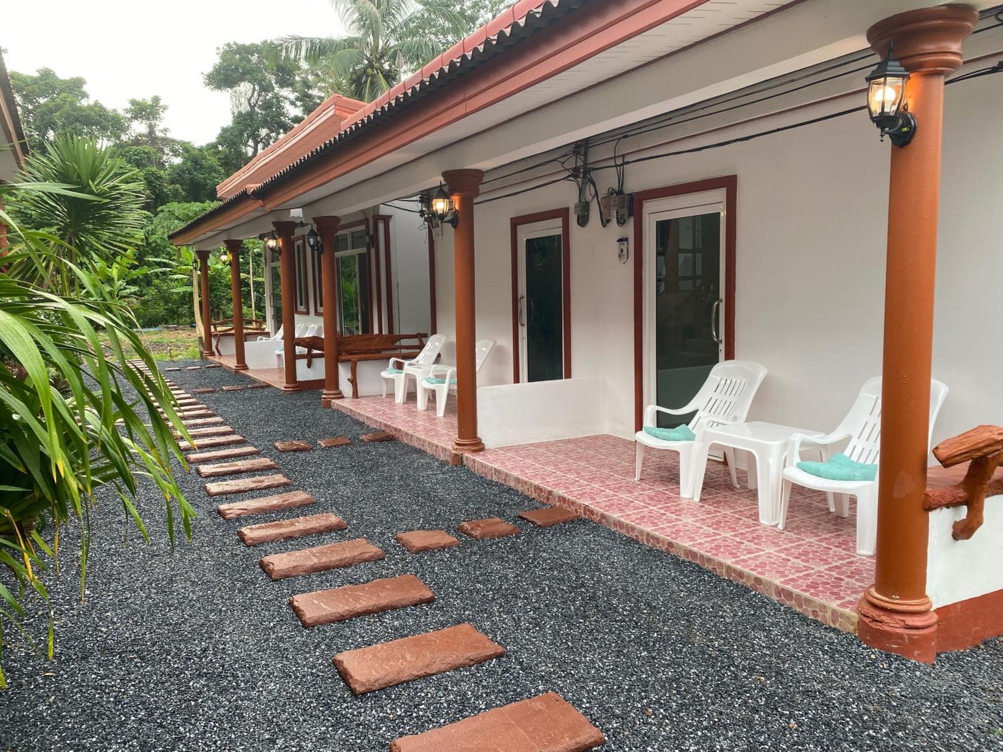 Arya Bungalow Ko Lanta Extérieur photo