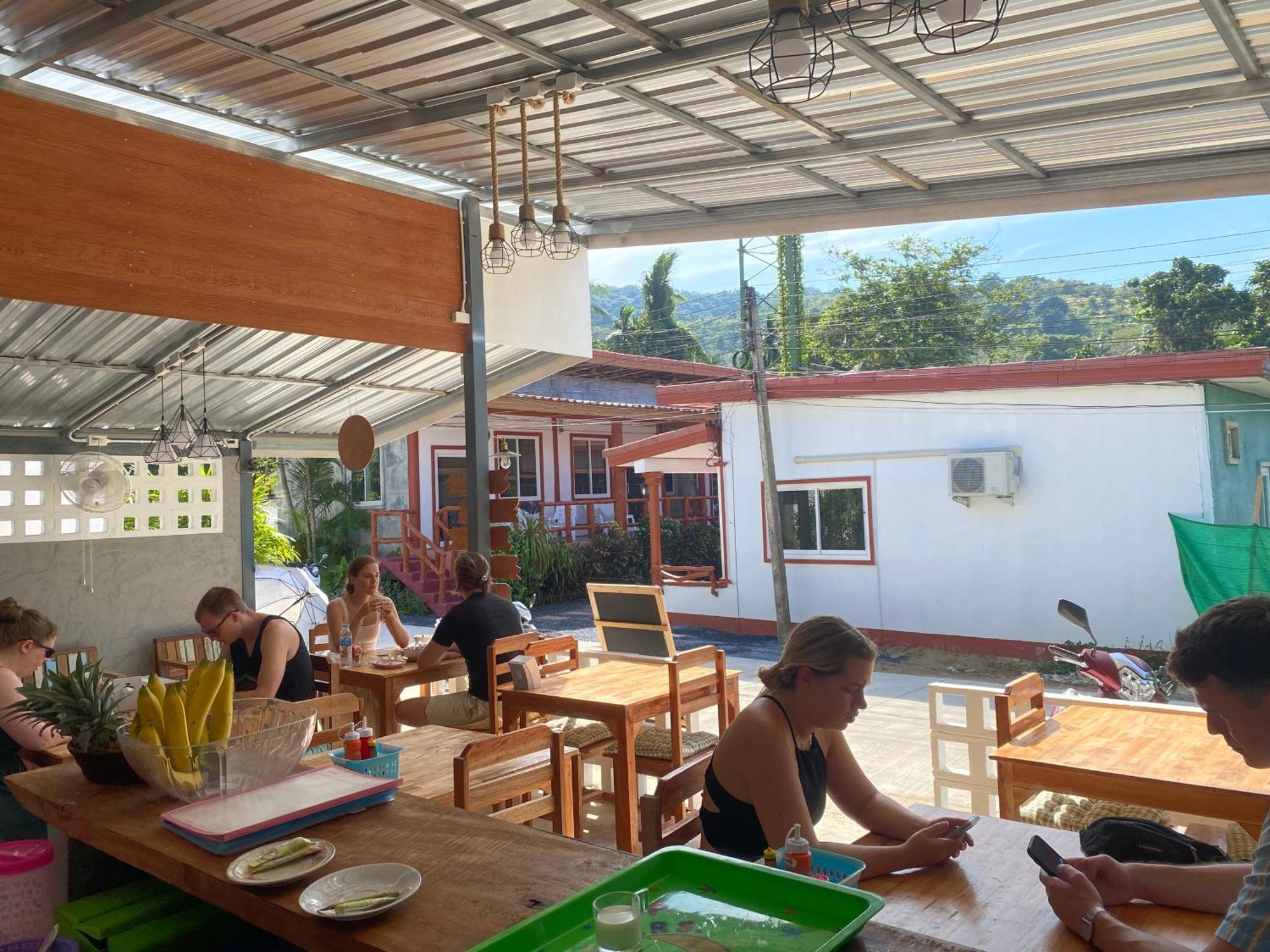 Arya Bungalow Ko Lanta Extérieur photo